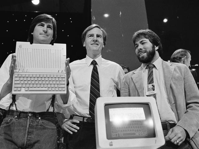 除了乔布斯之外，苹果公司还有你所不知道的九位创始人